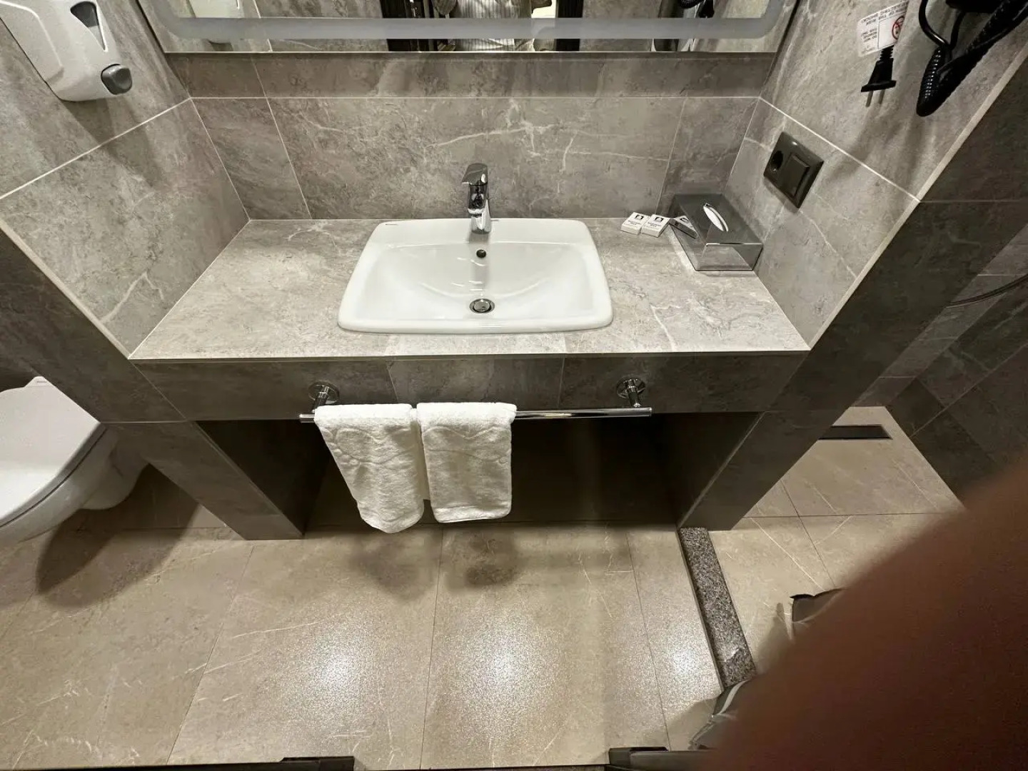 Отель Rasoda Hotel