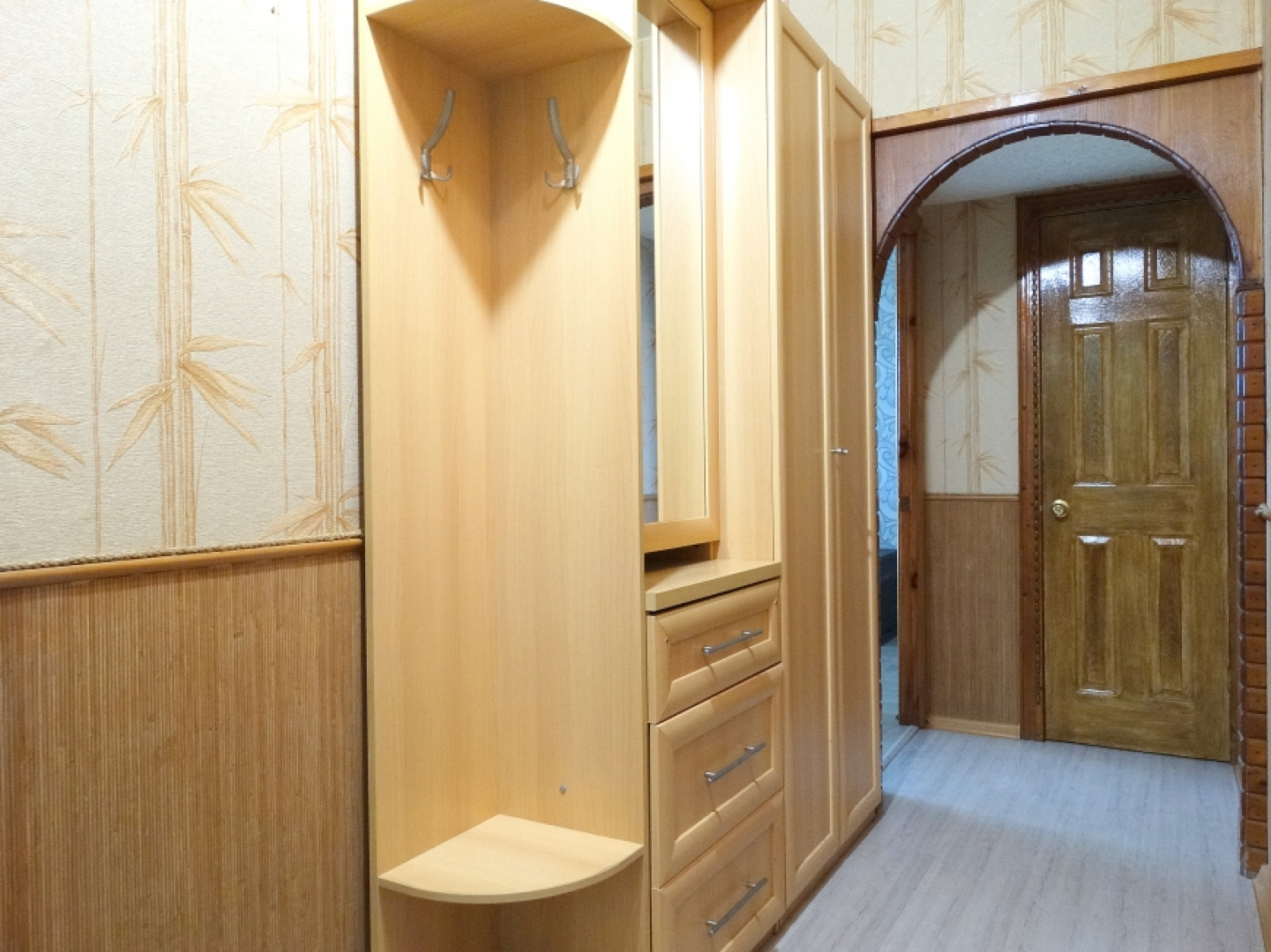 Апартаменты Inndays на Серебровской