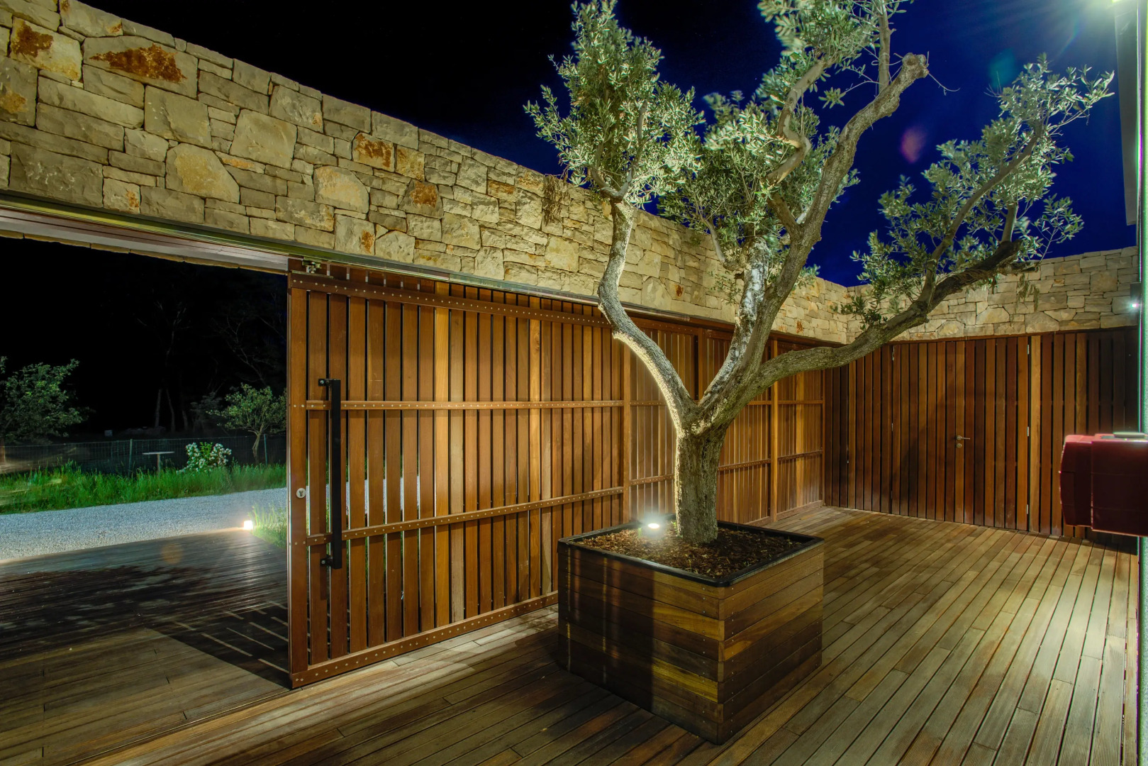 Вилла Yellow Tree