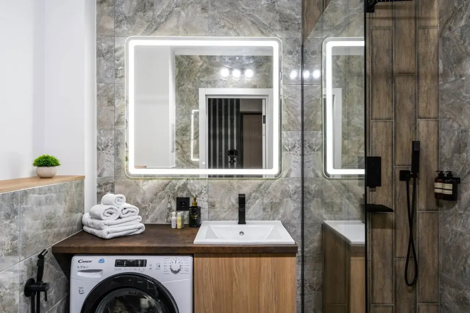 Апартаменты Роскошные в центре Бреста Гоголя 85 с Круглосуточным Заселением