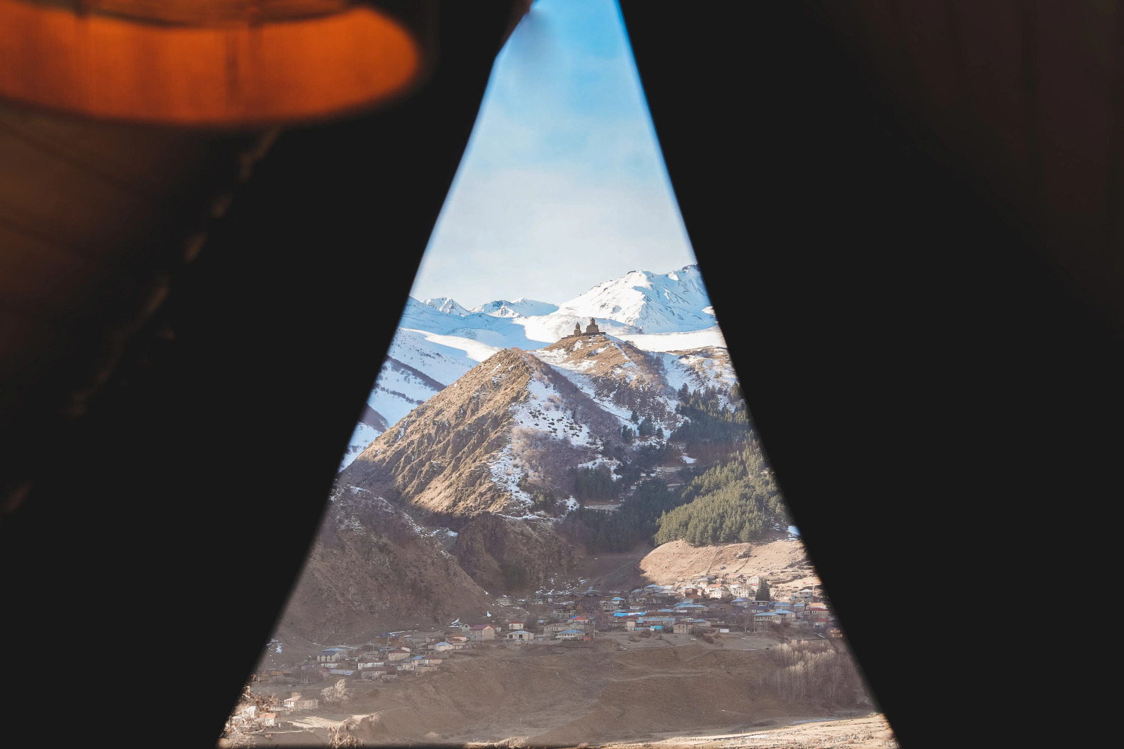 Гостевой Дом RestArt Cottages in Kazbegi