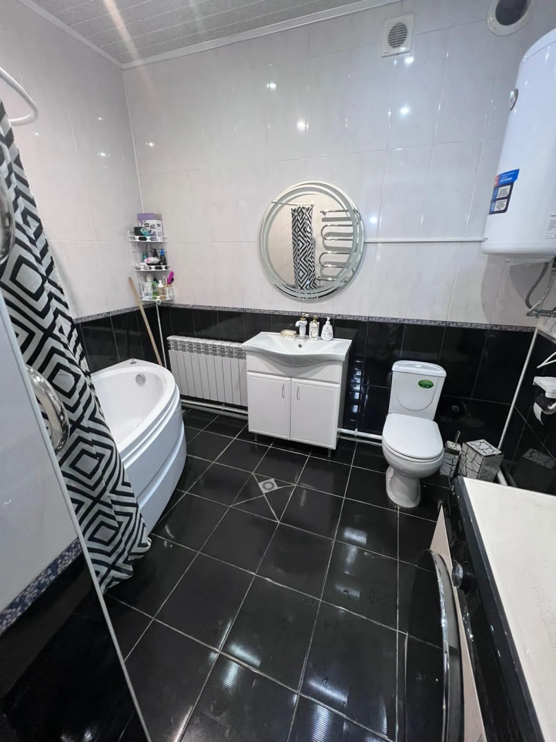 Частный дом на берегу Каспийского моря