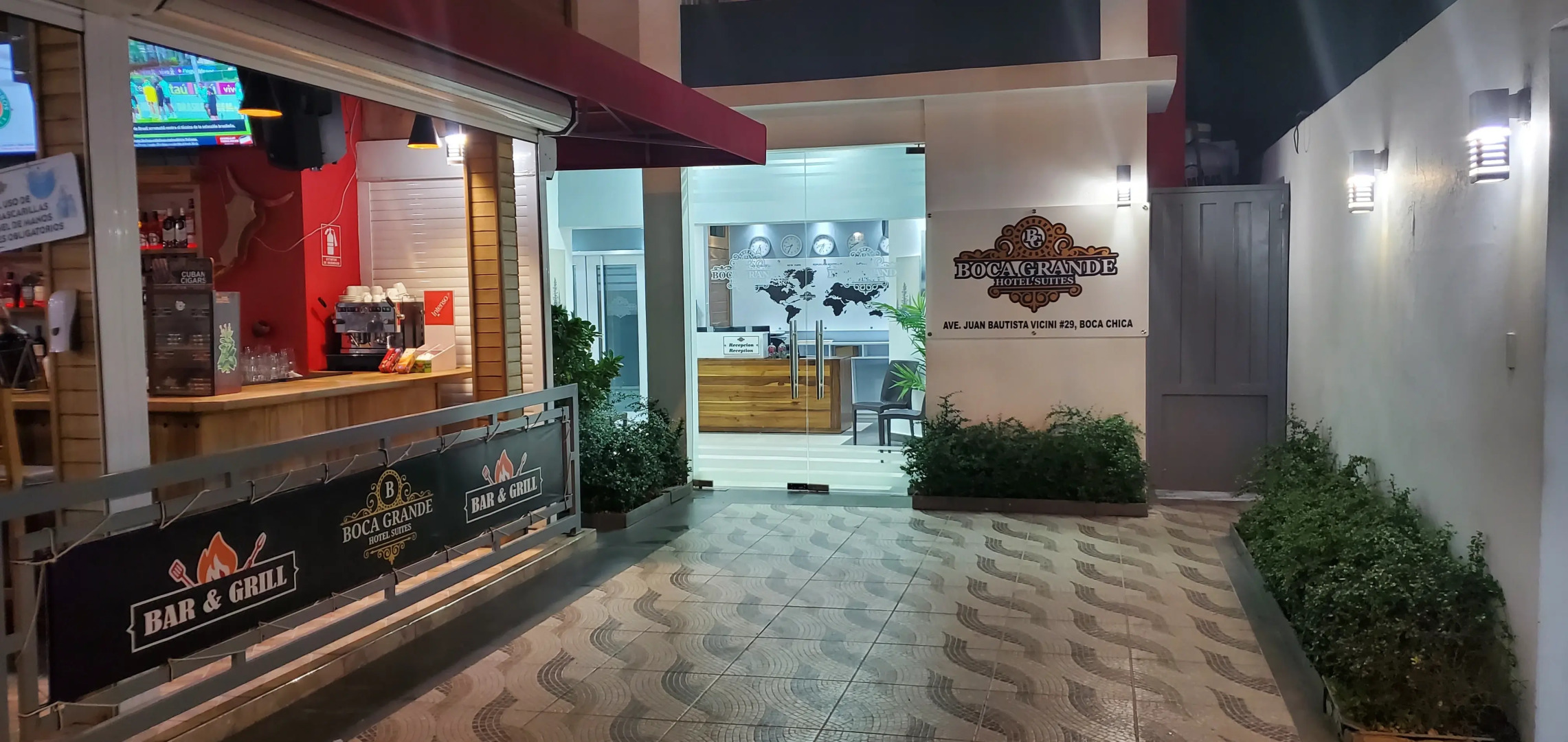 Отель Boca Grande Suites