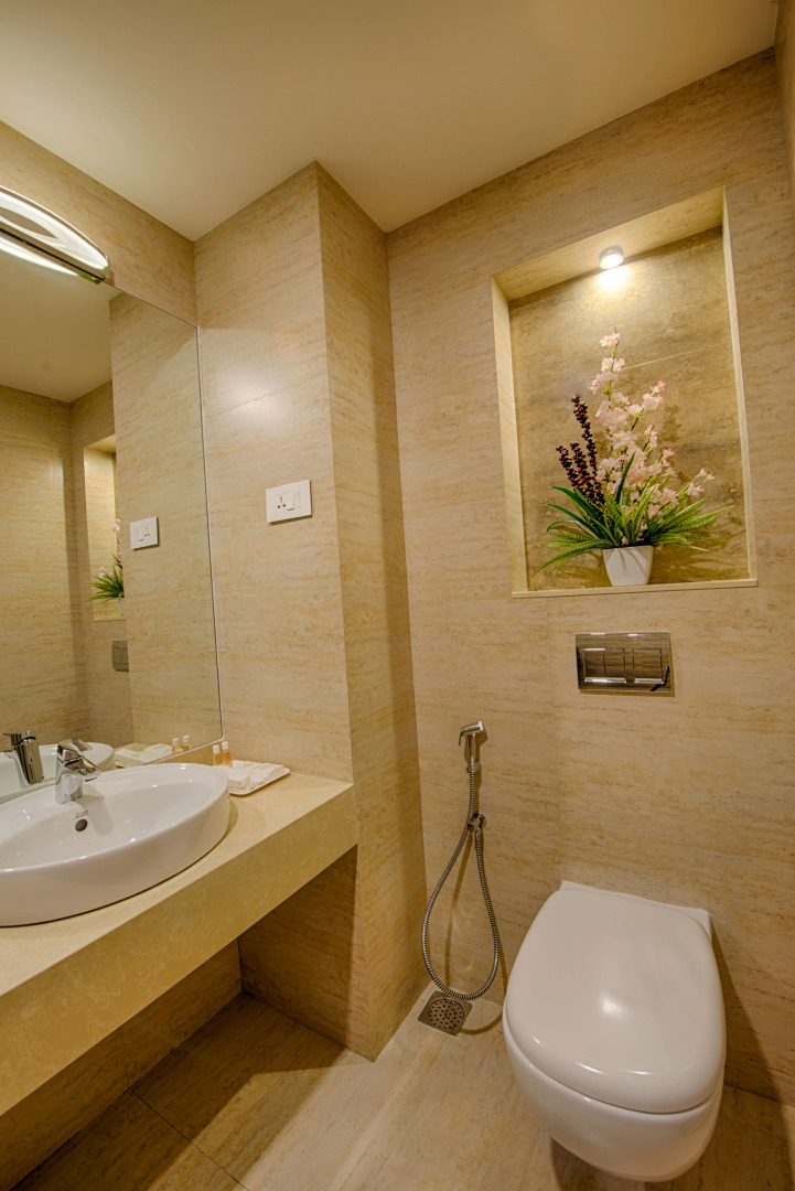 Отель Chenthur Park