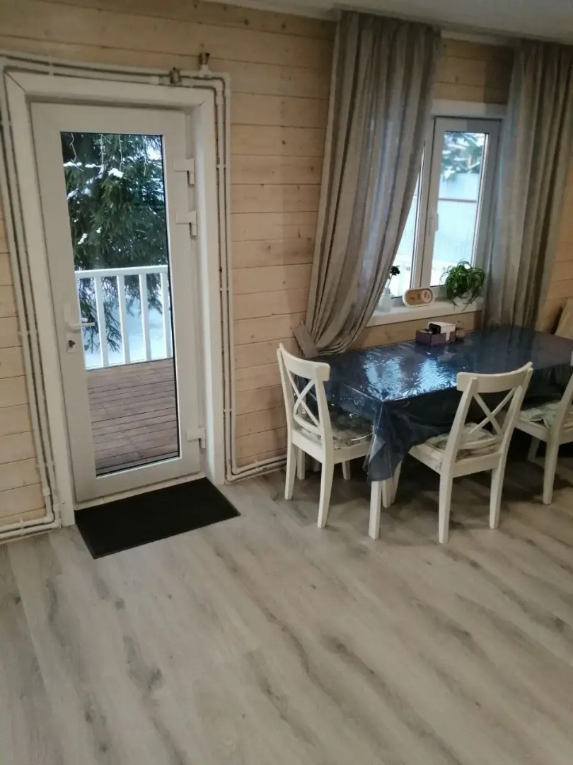 Частный дом с верандой и сауной