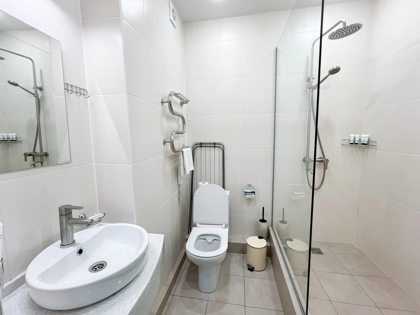 Отель Grand Sapphire