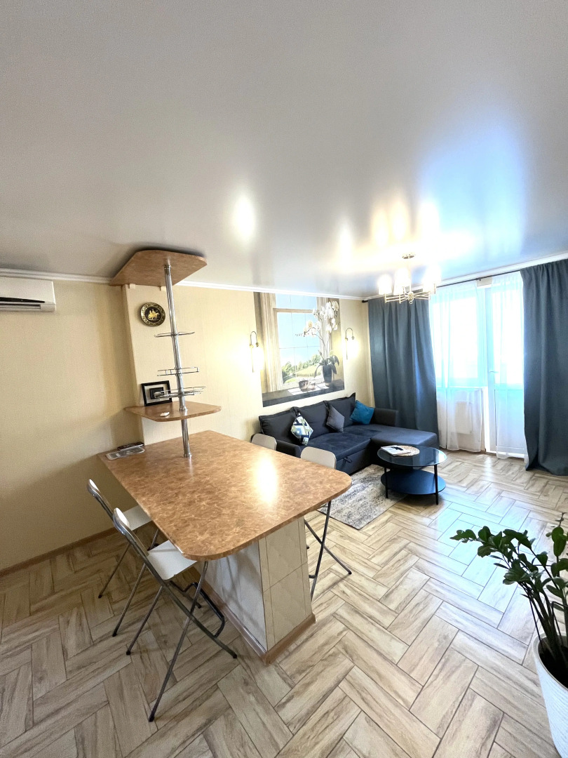 Квартира Кубанская Набережная 64