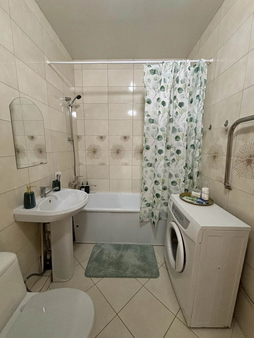 Апартаменты Горького 96