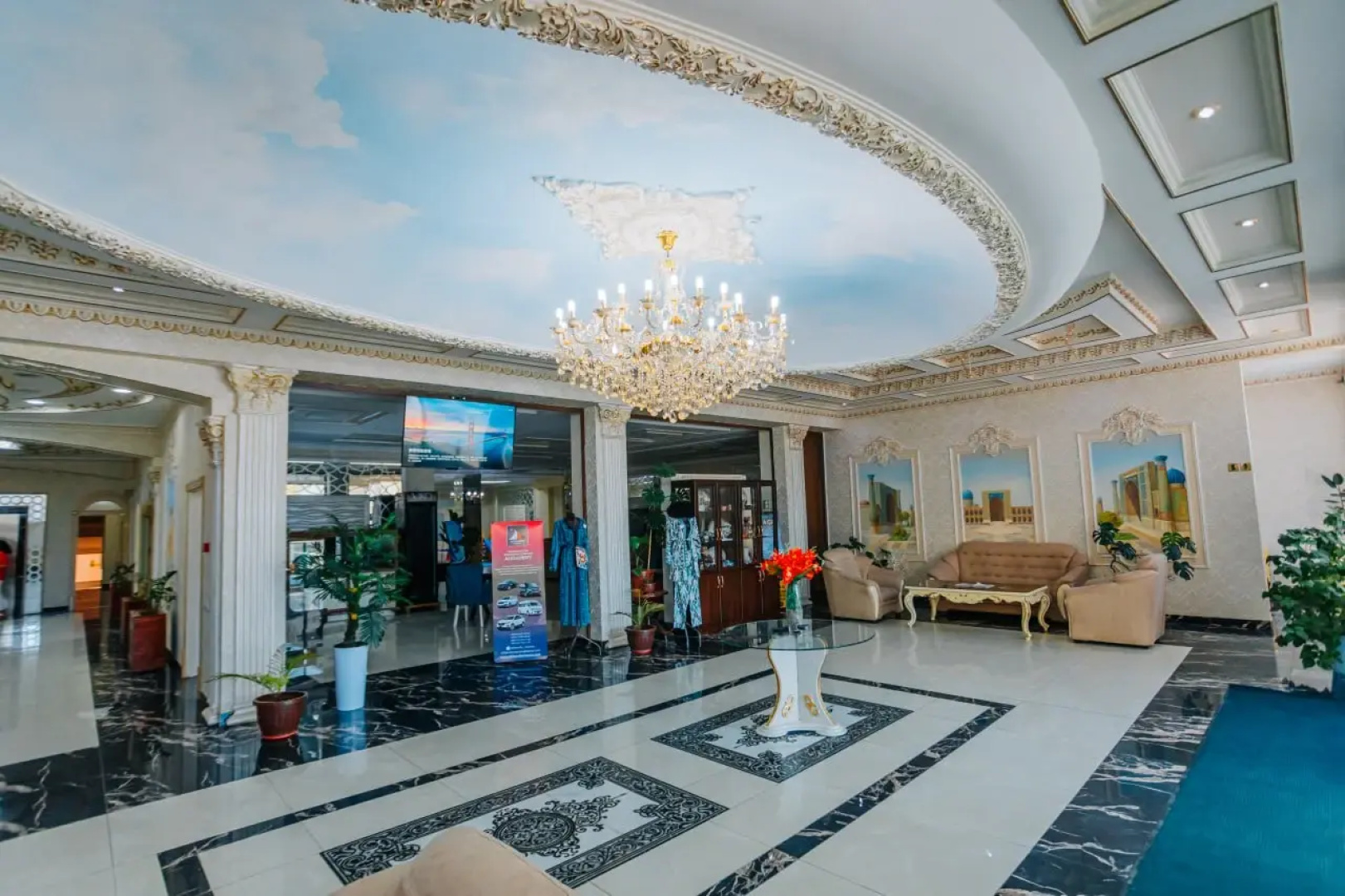 Отель Grand Hotel Sogdiana
