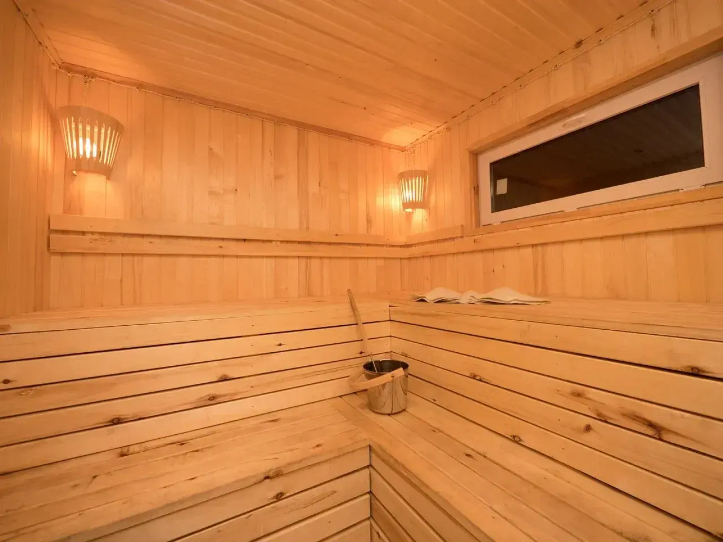 Отель Загородный клуб Любытино Хутор