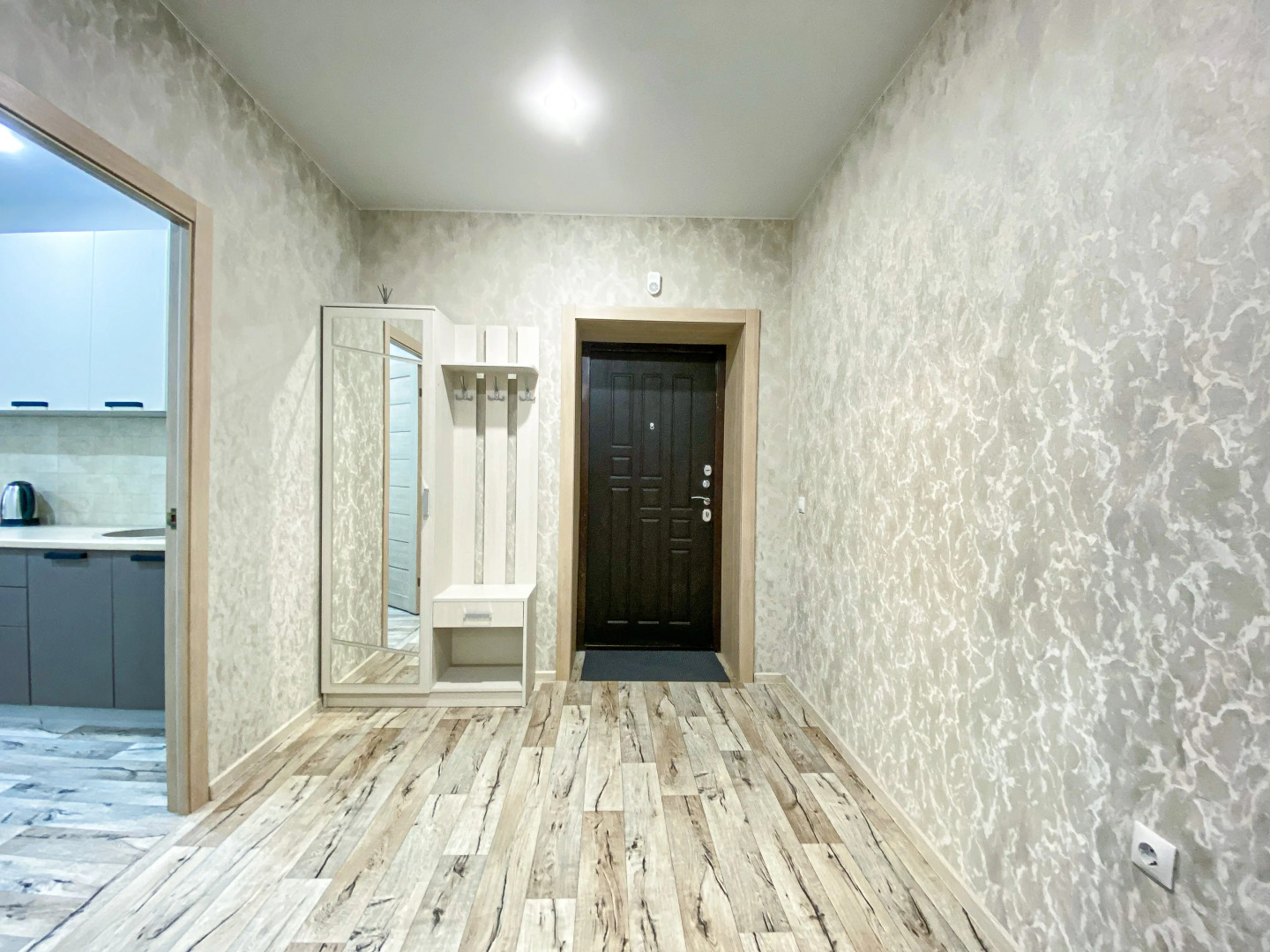 Квартира Апартаменты с Шикарным Видом из Окна на ул. Селезневской.