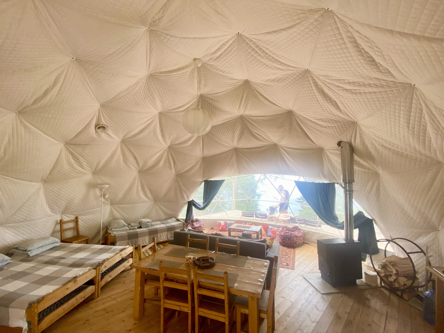 Глэмпинг Атмосфера