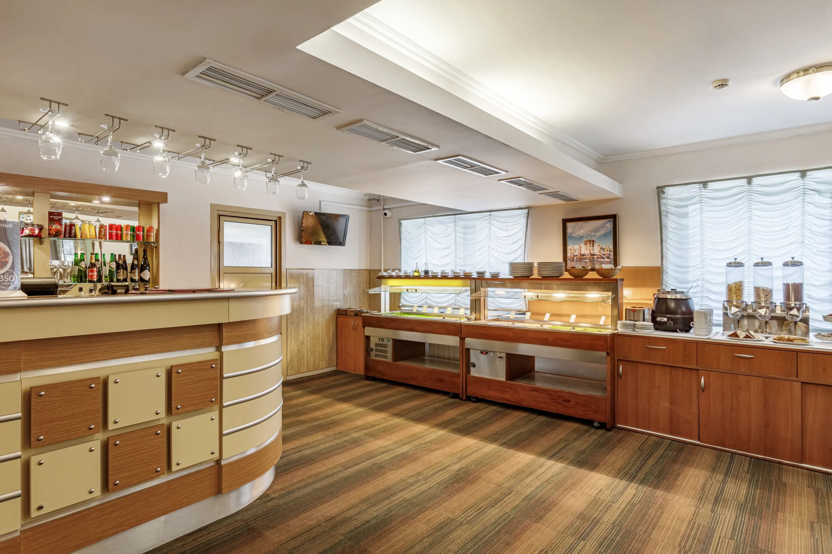 Отель Максима Славия