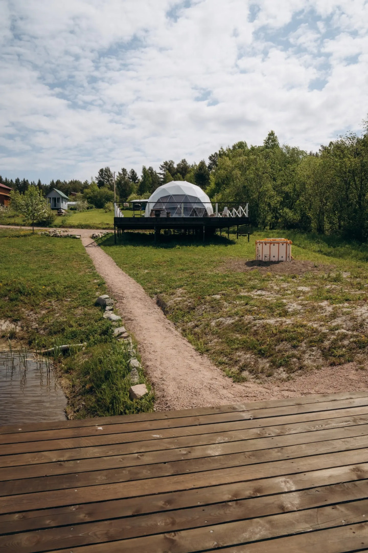 Частный дом на берегу Ладожского озера
