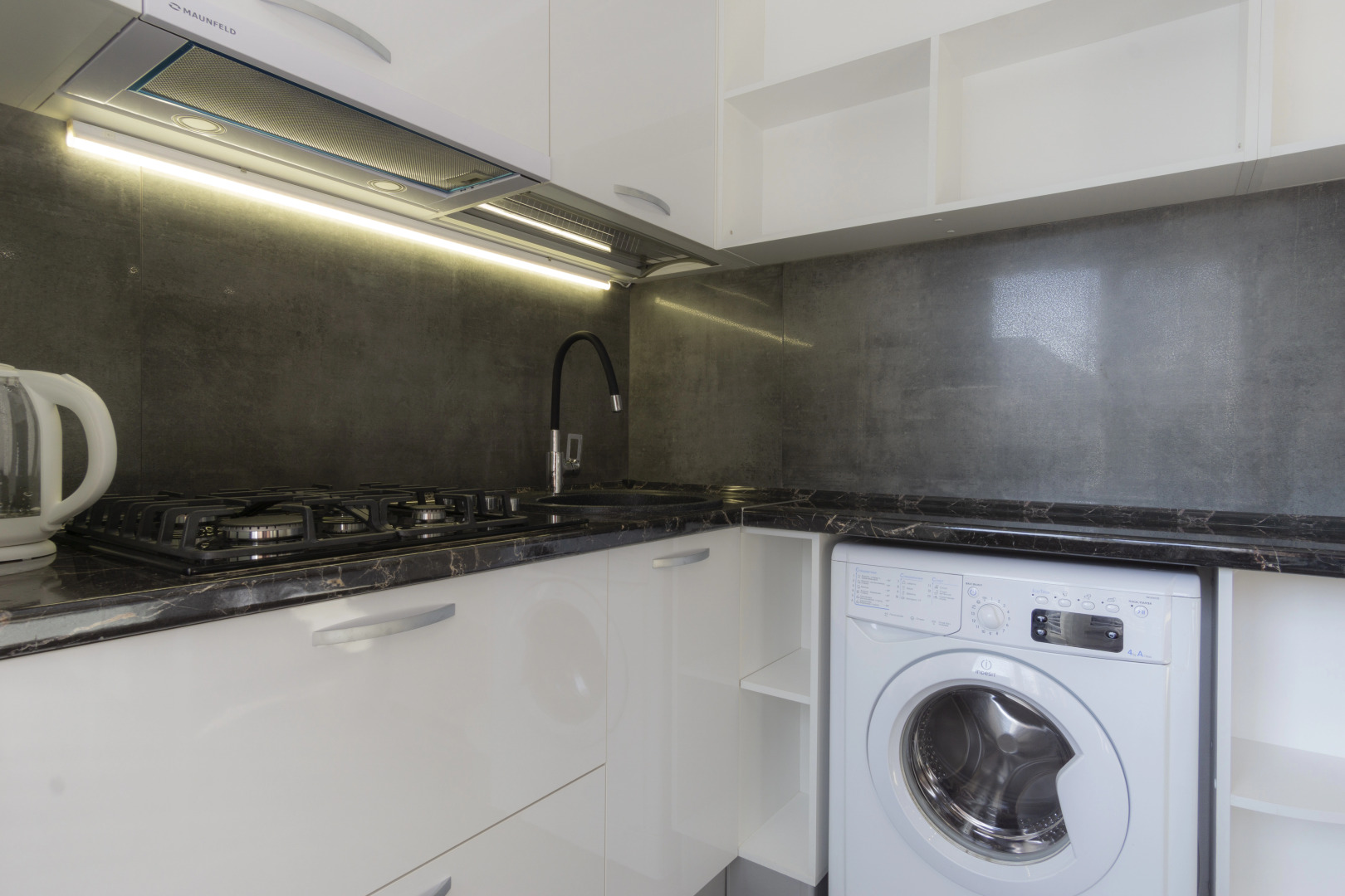 Апартаменты Студия у площади труда