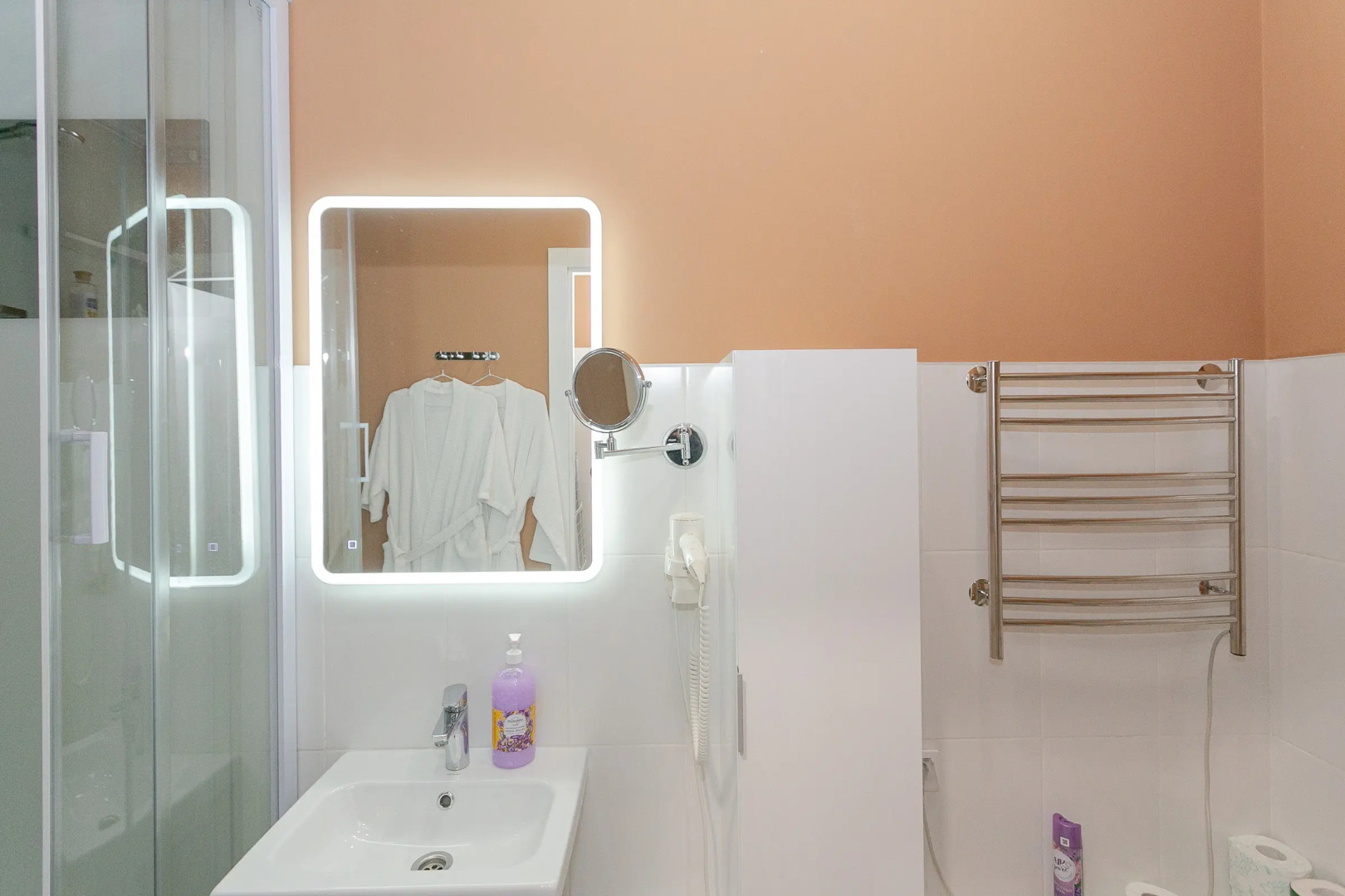 Апартаменты Уют и комфорт в центре НИИТО