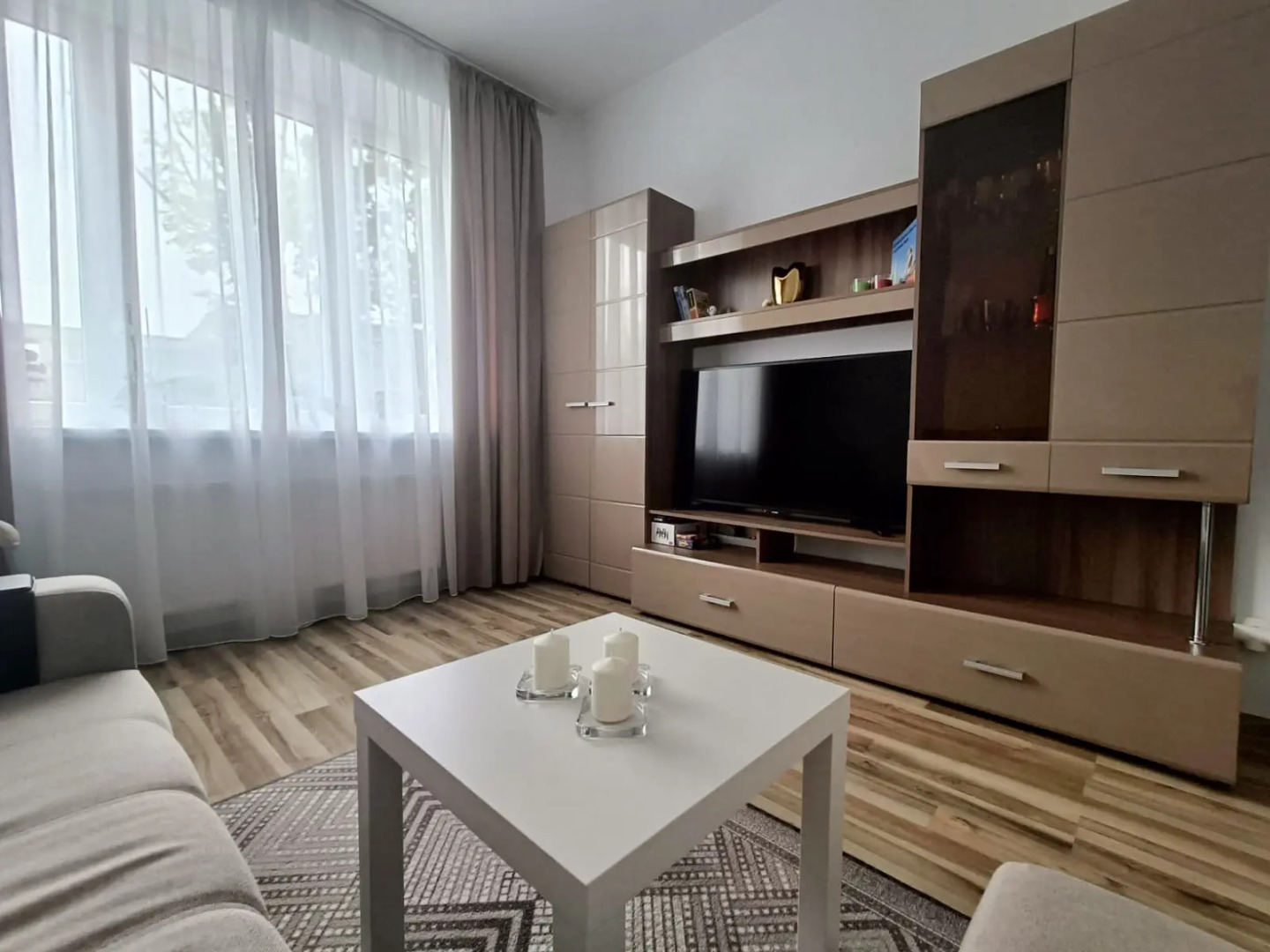 Квартира на Толстикова