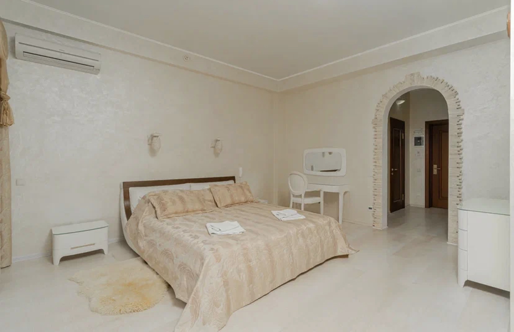 Отель Калипсо