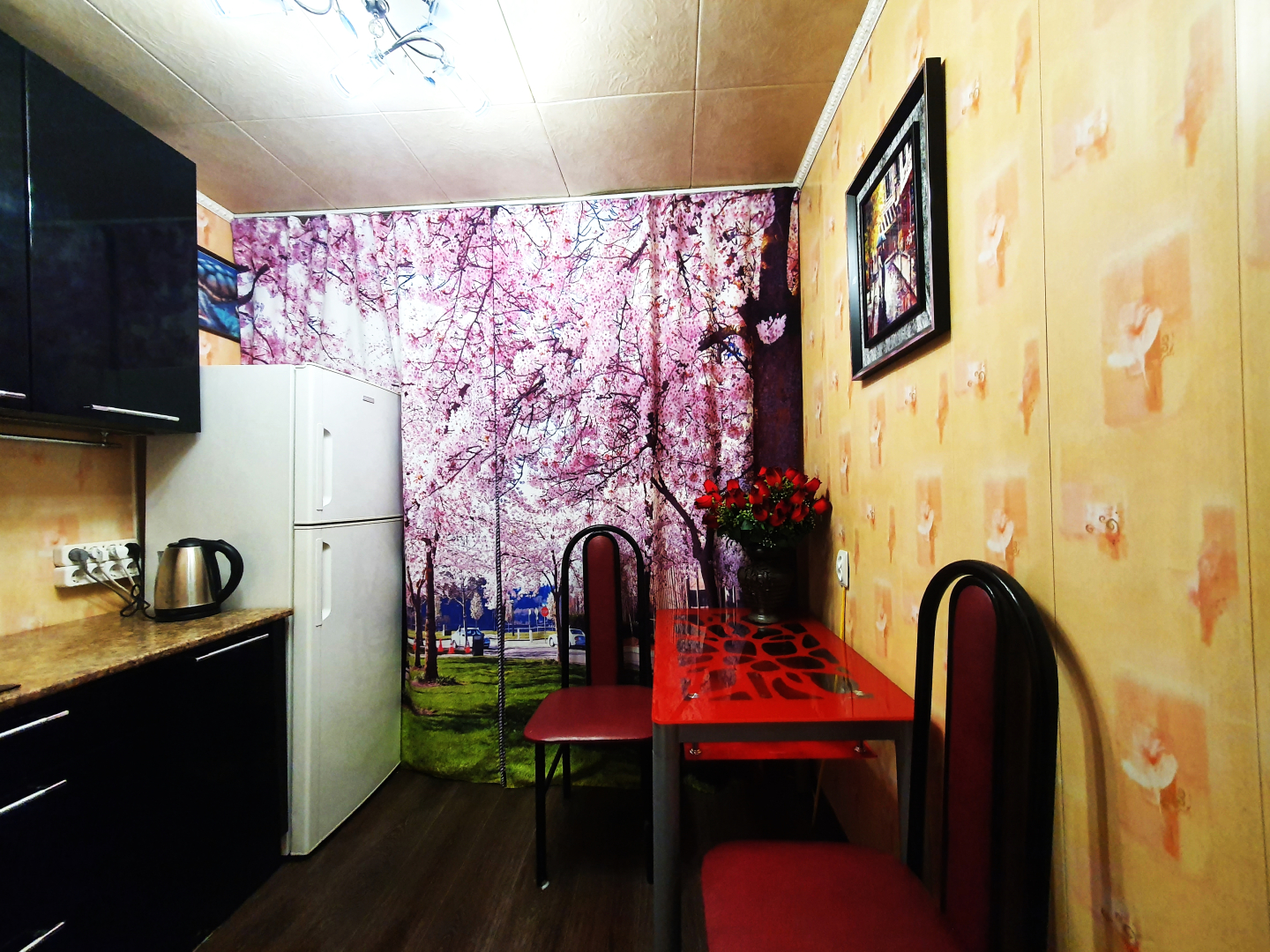 Апартаменты на Горняков 15 2-х комнатные