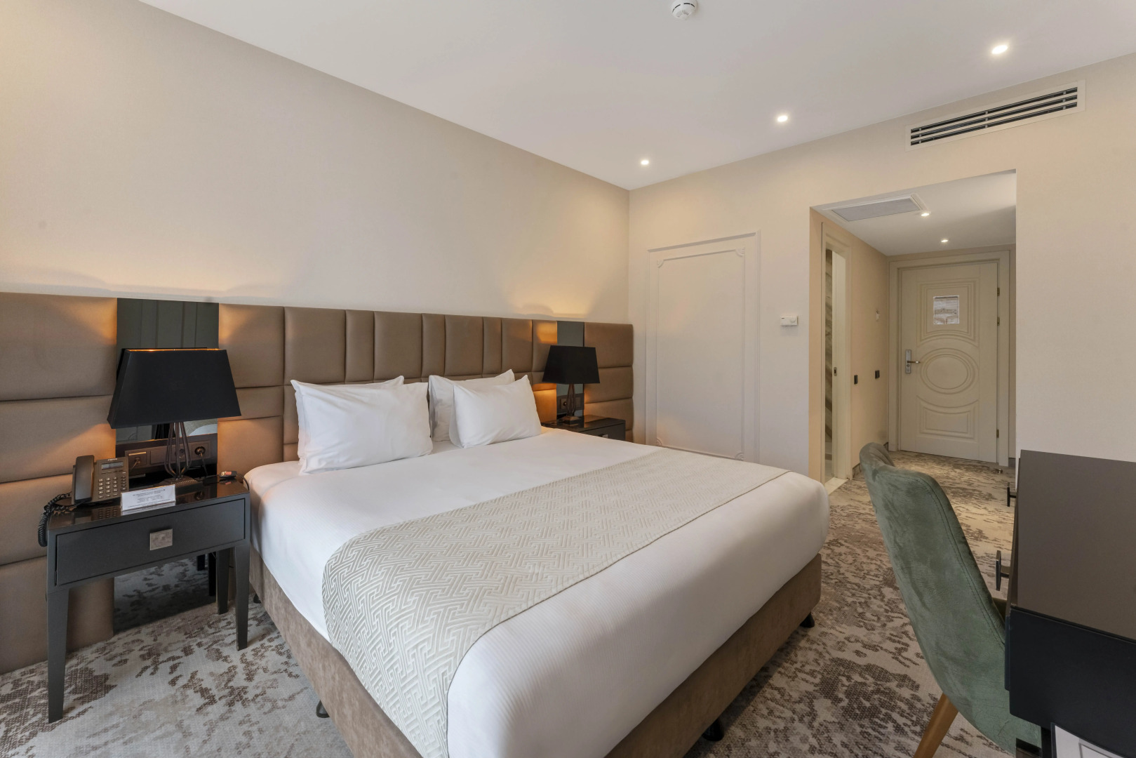 Курортный отель Mosavali