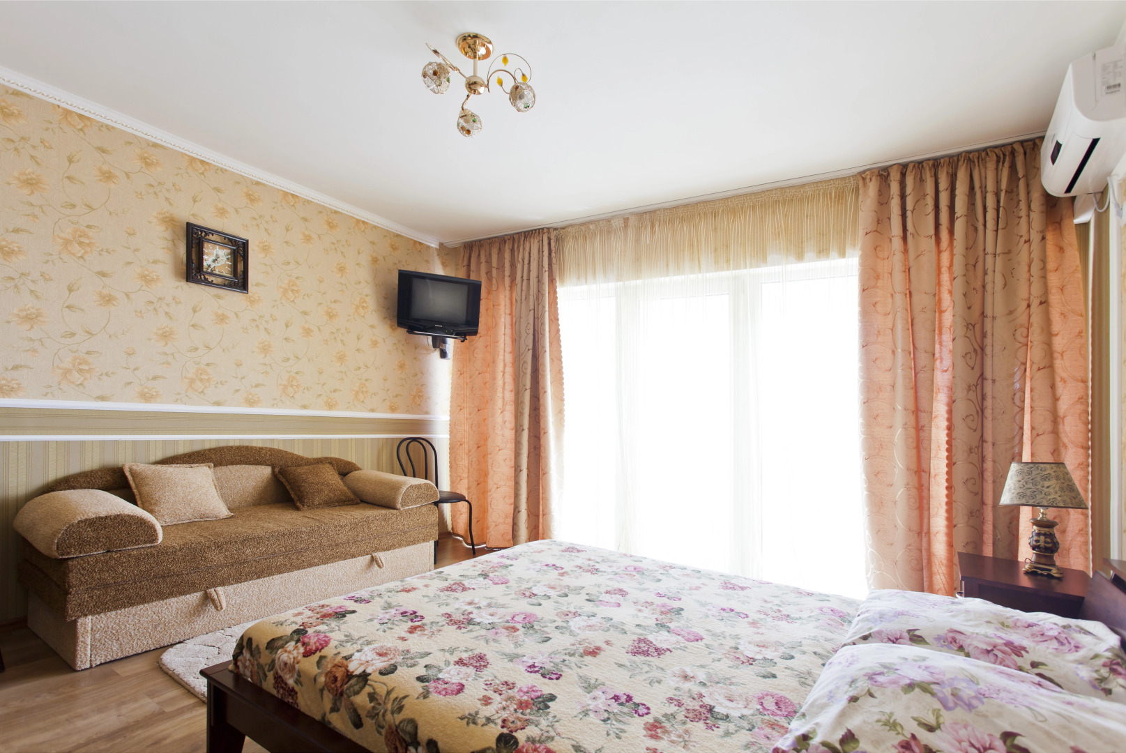 Longvina Guest House