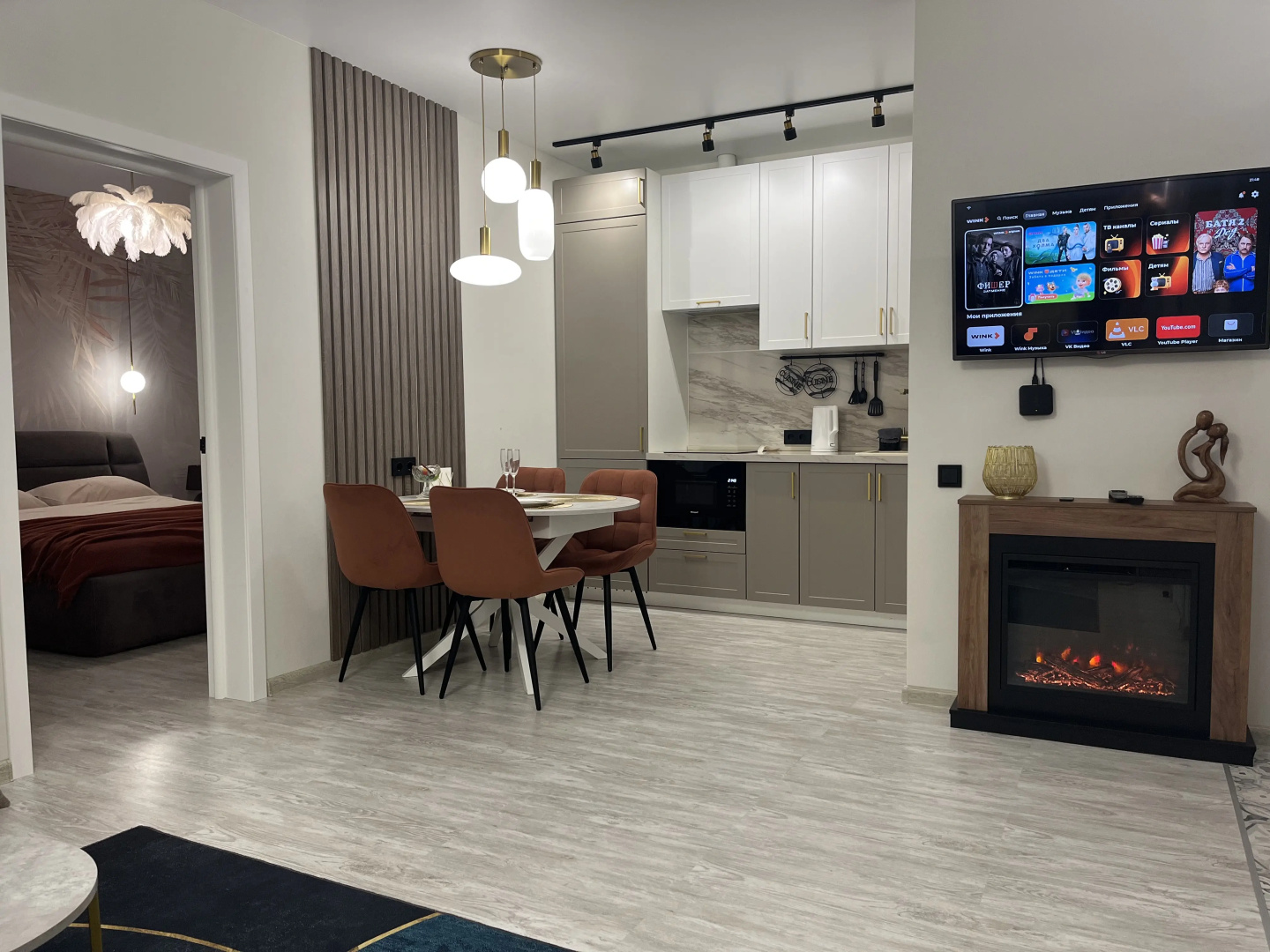 Квартира Парадайз LUX с камином в центре