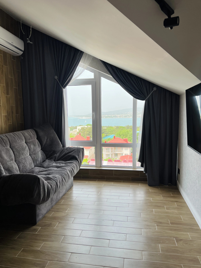 Квартира с видом на море