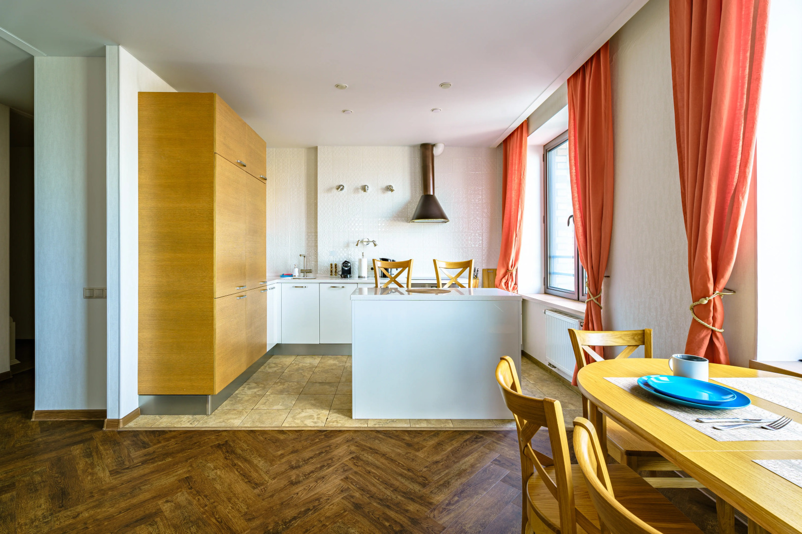 Квартира Lalapart Vintage House с отдельным рабочим кабинетом в небоскребе