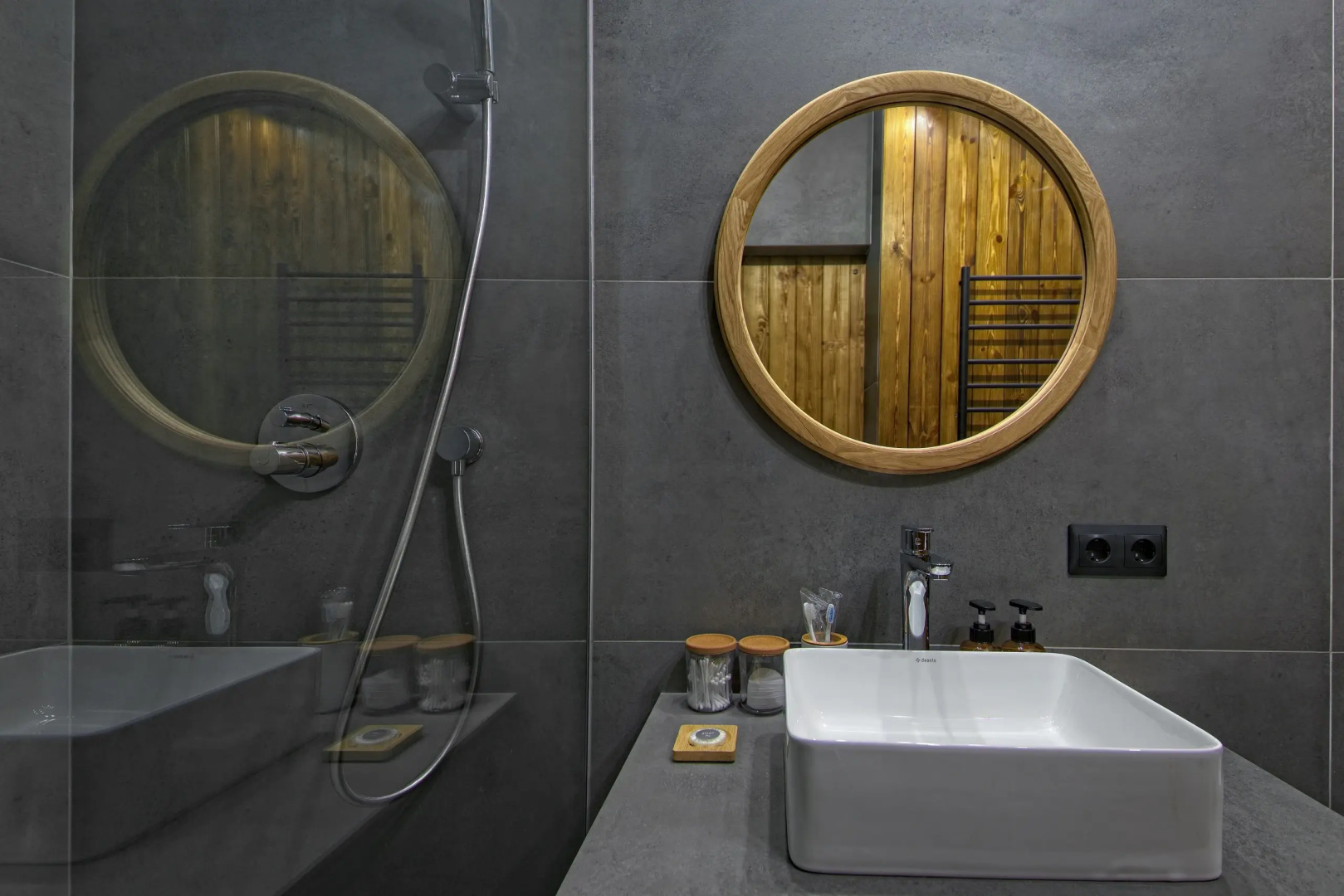 Апртаменты AtHome Apartments Bratskaya