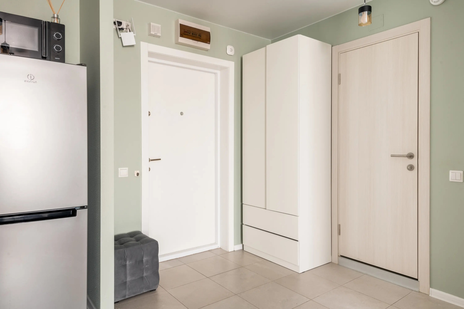 Квартира Видовая дизайнерская евродвушка у метро Озерная высокий этаж