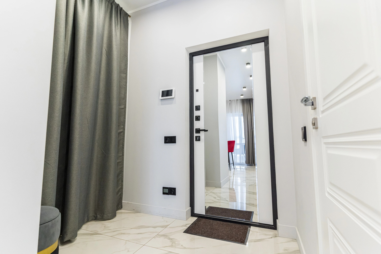 Апартаменты от LetoApart