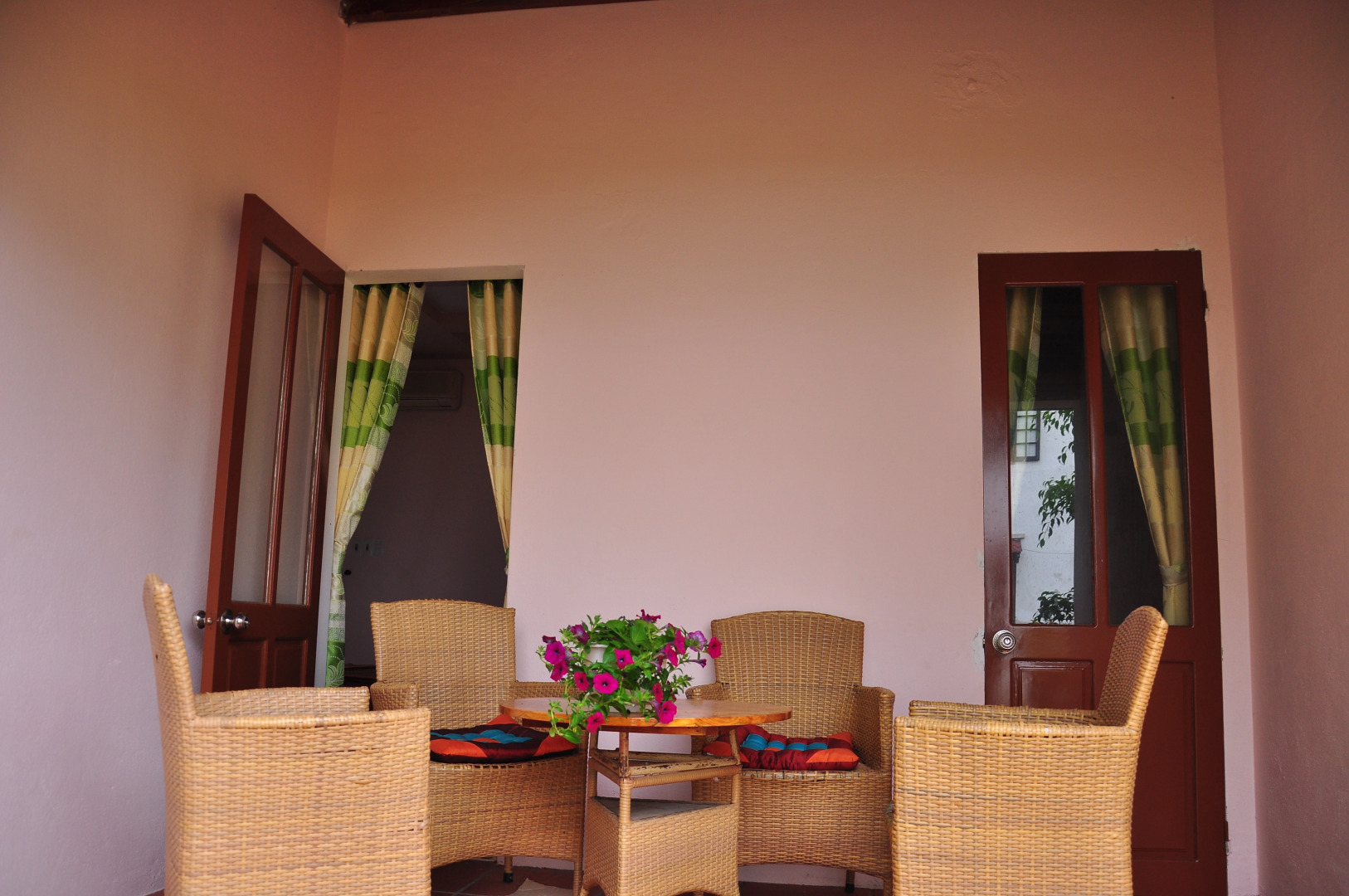 Гостевой Дом Petunia Garden Homestay