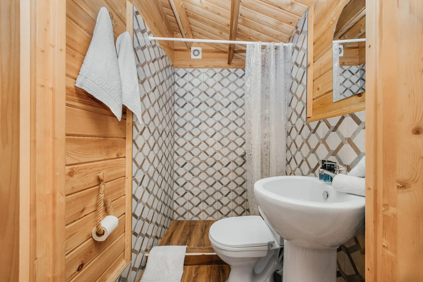 Курортный отель Отель Eco House Pitiunt