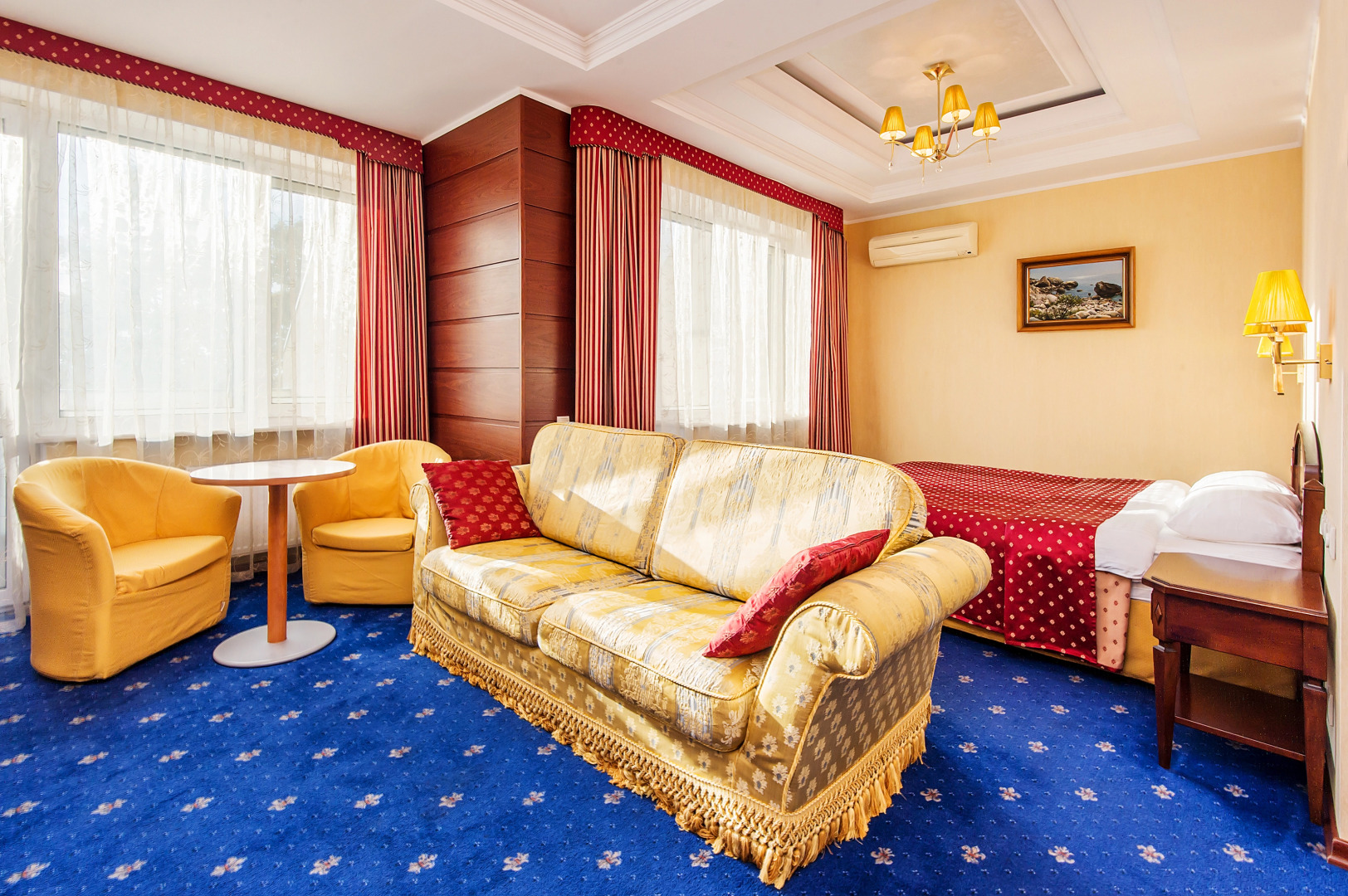 Отель Агора