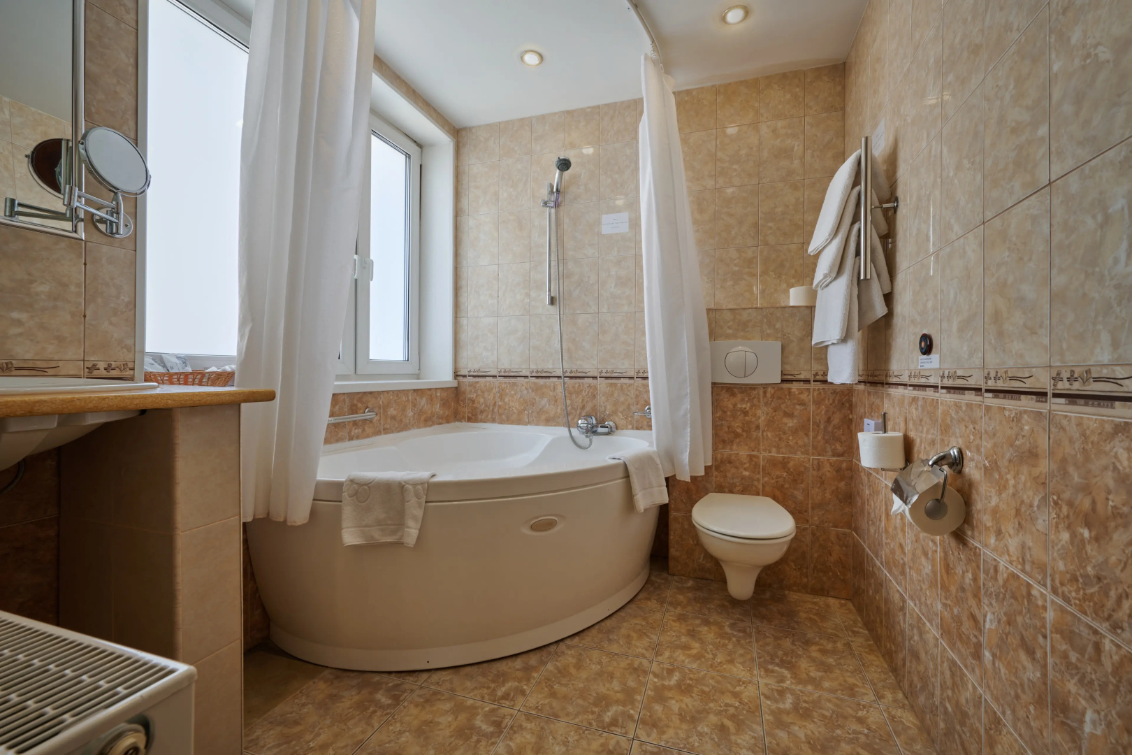 Отель Marins Park Hotel Москва Пражская