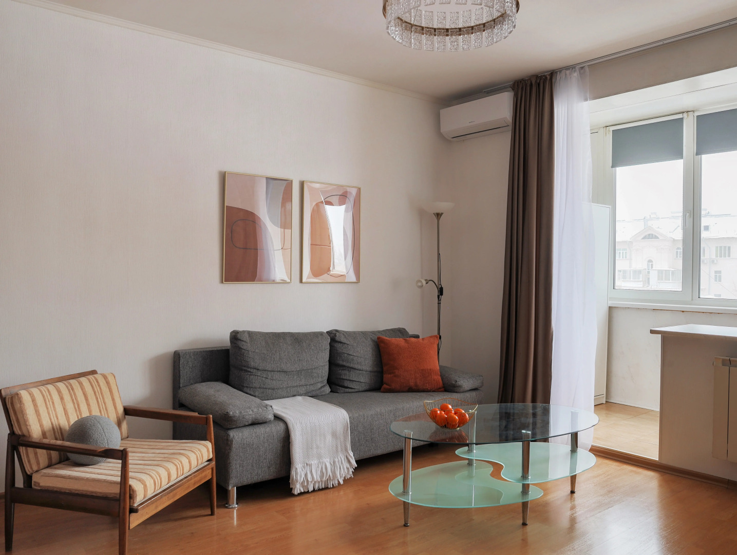 Апартаменты 1к Apart-Comfort на Октябрьской 33