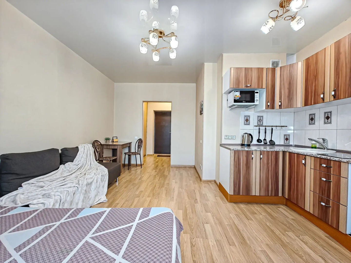 Апартаменты Крылова 34