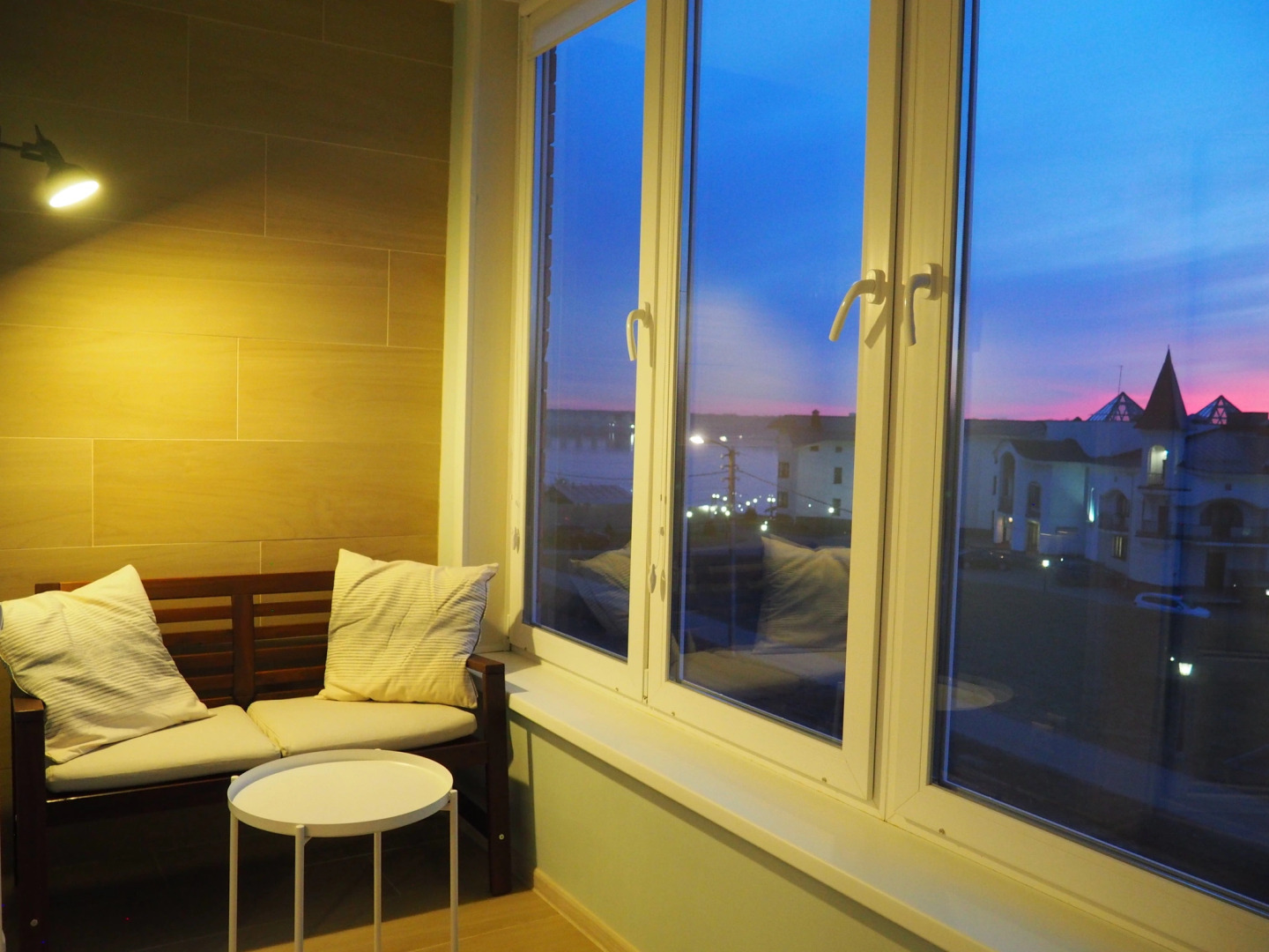 Апартаменты в центре с видом на Волгу