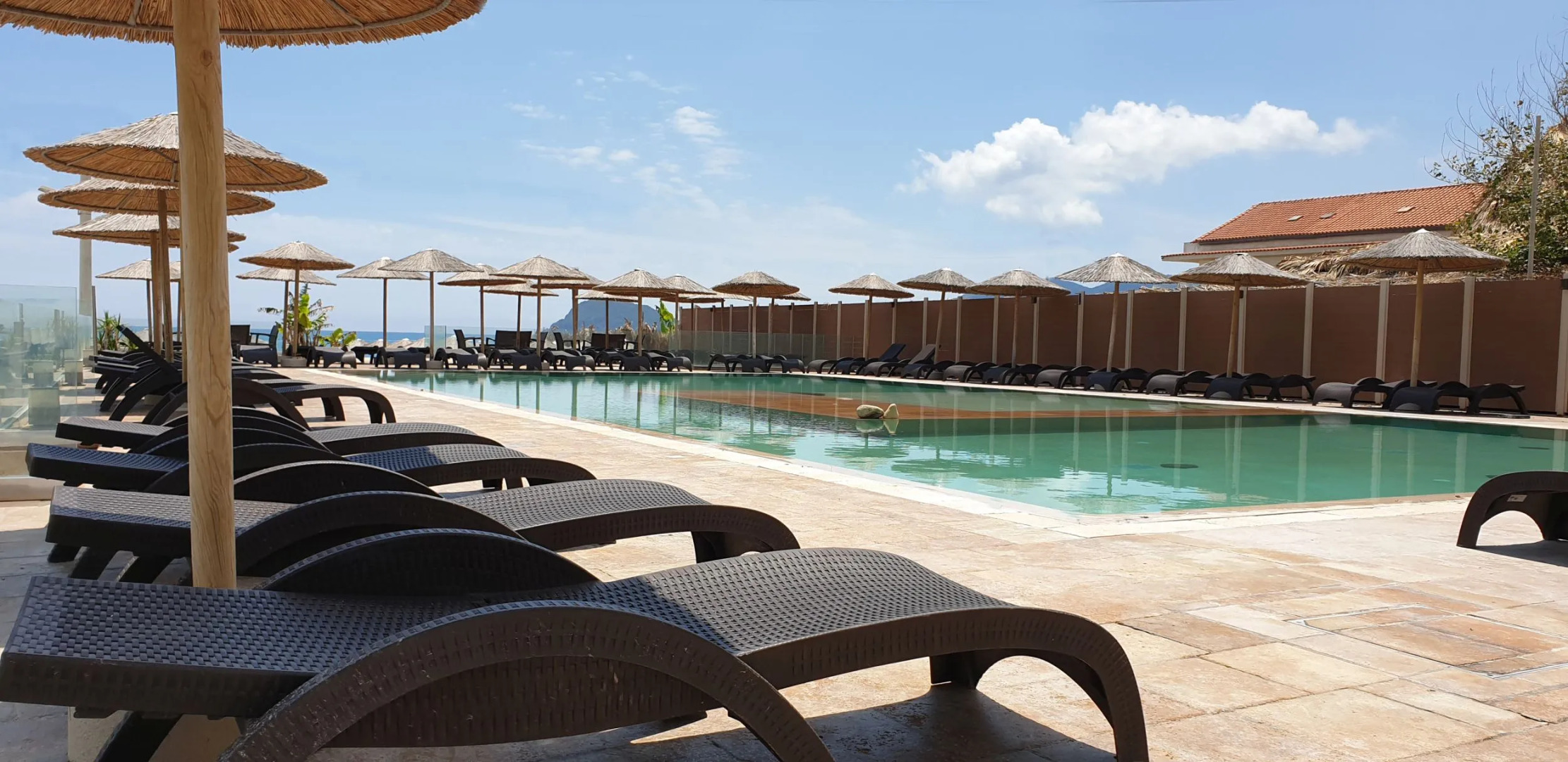 Отель Gardelli Art Resort