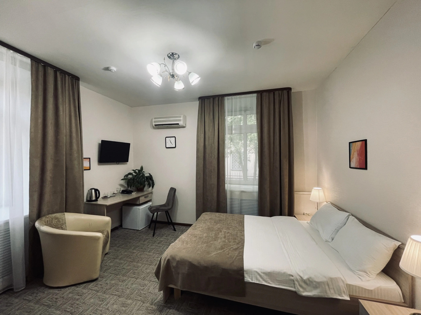 Отель Визит