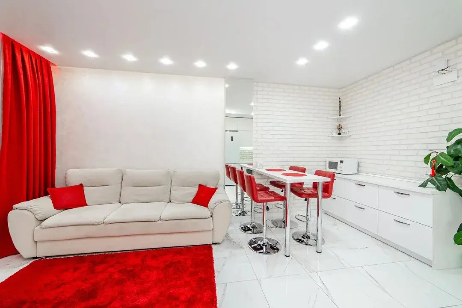 Апартаменты Возле Национальной Библиотеки и ТРЦ Danna Mal Мстиславца15