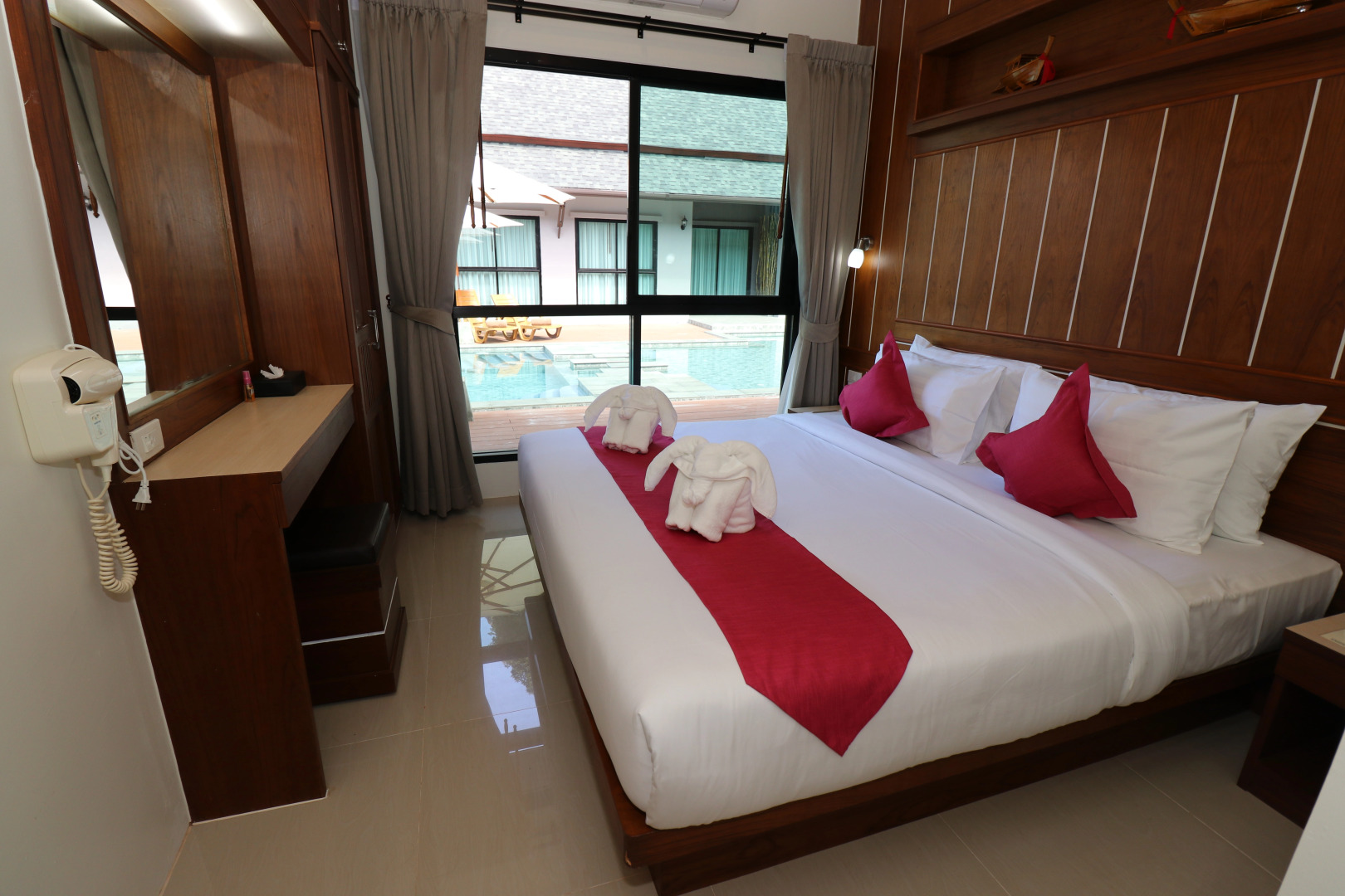 Отель The Scene Cliff View Villas