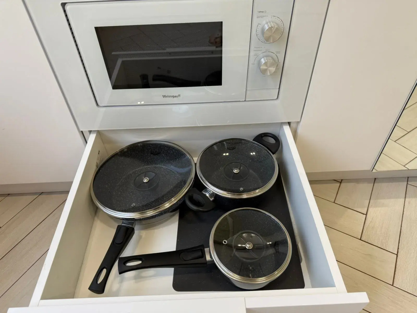 Апартаменты Причал 45 с  Видом в Парк