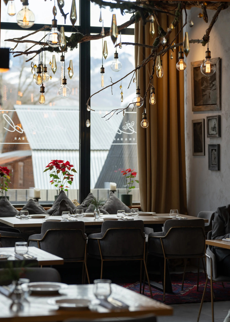 Отель Hills Polyana Hotel & Spa