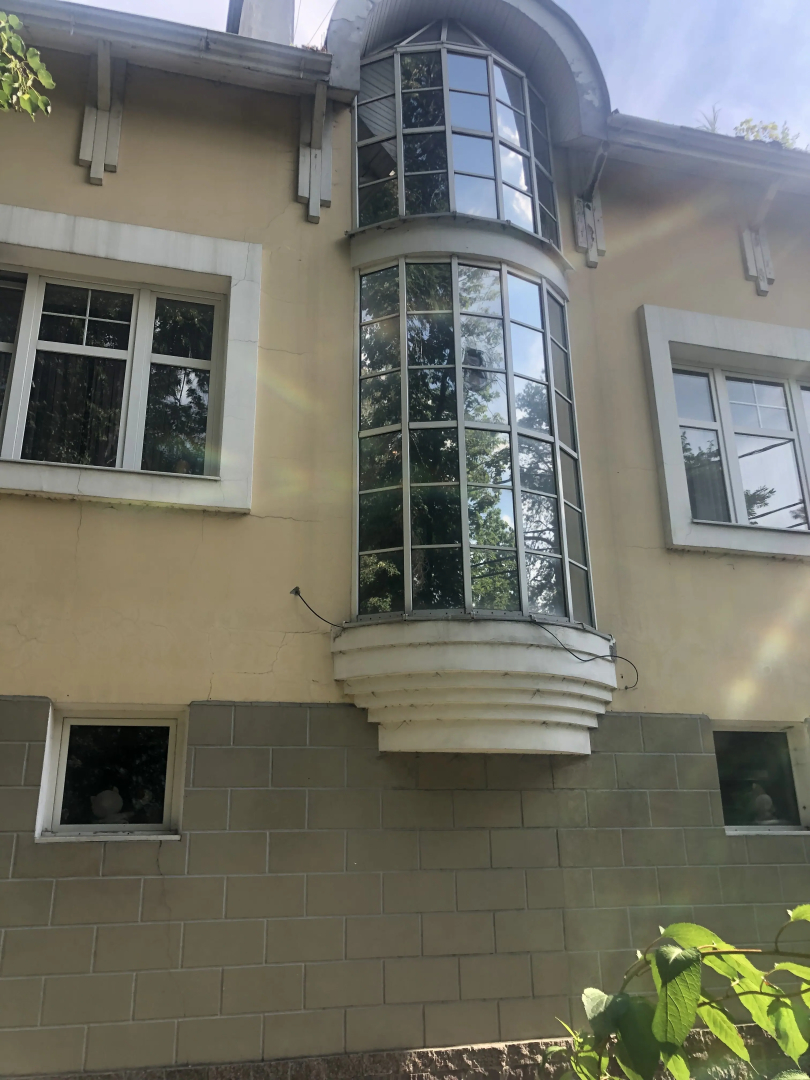 Частный дом Коттедж Красивый Дом