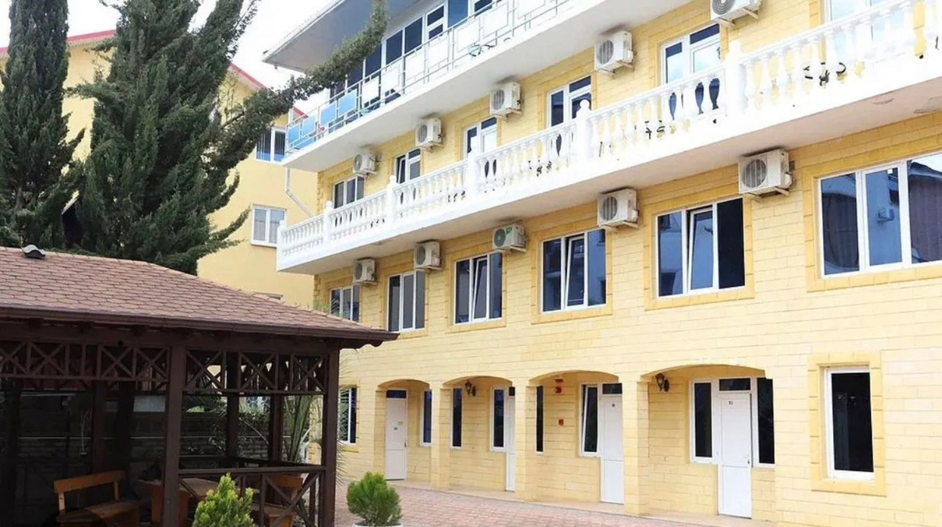 Отель Байкал