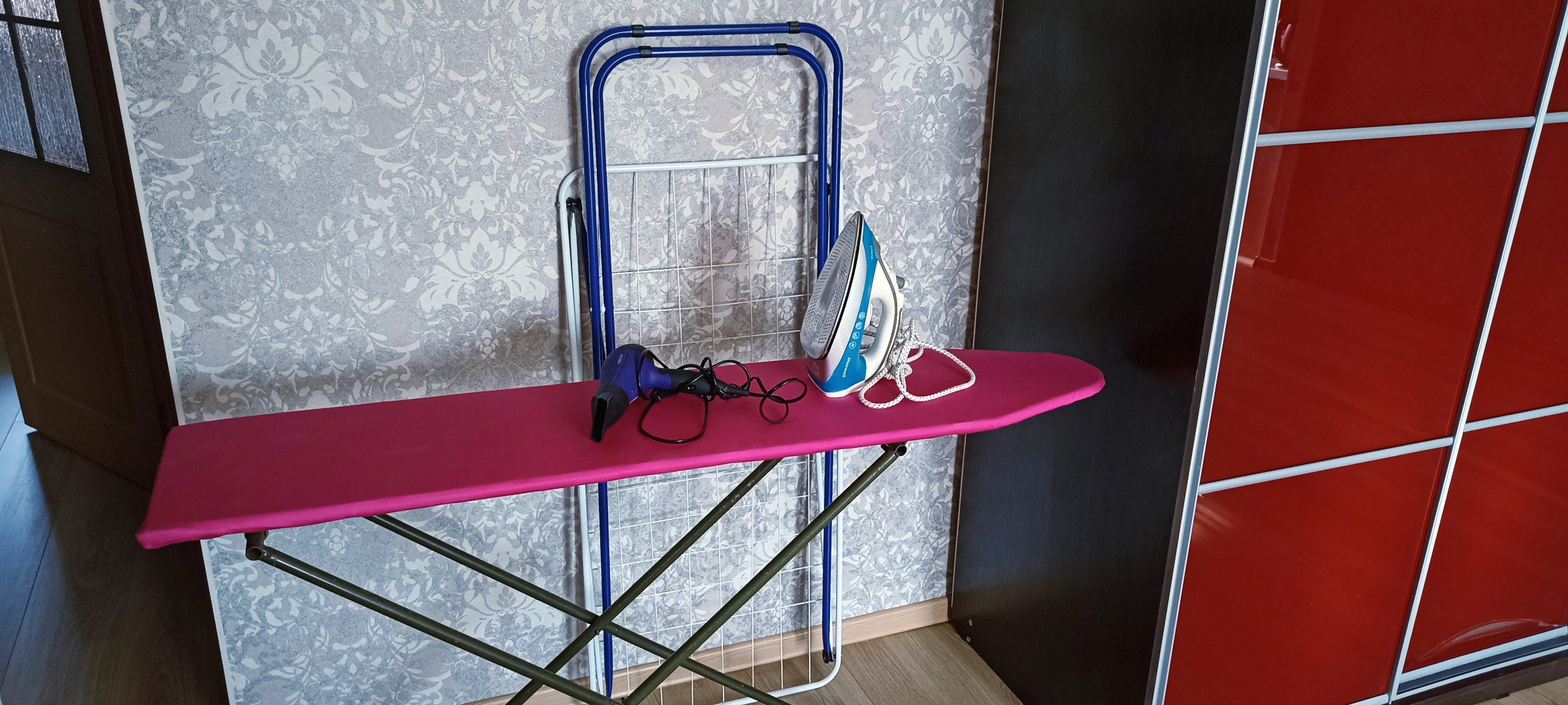 Апартаменты Центр Города, три комнаты