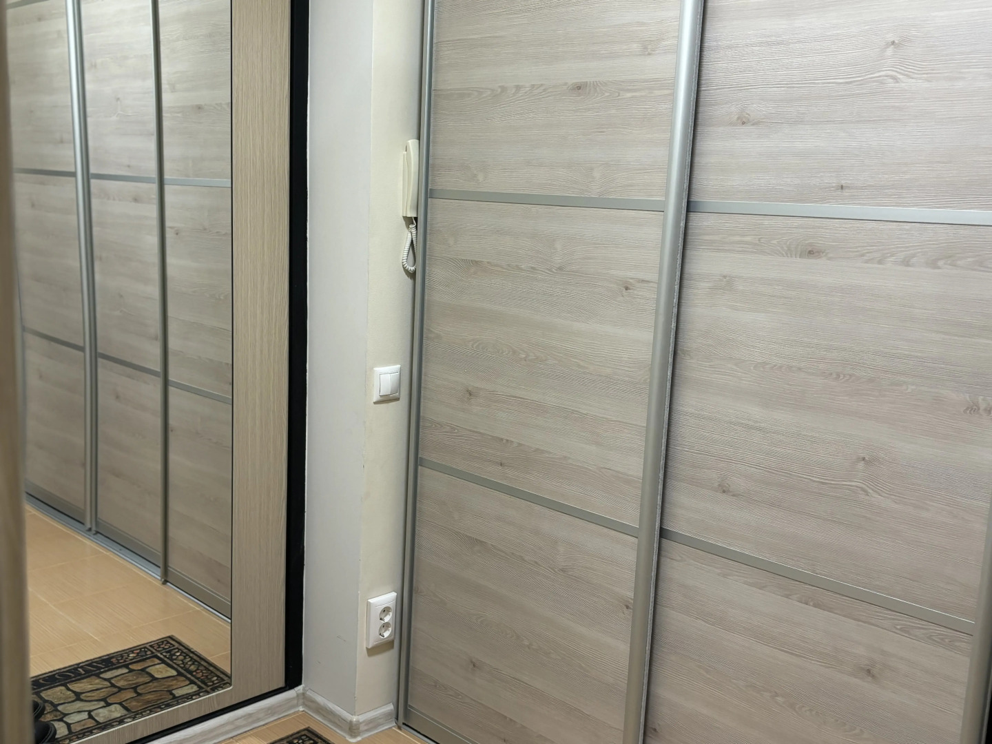 Апартаменты бизнес-класса  рядом ледовый дворец