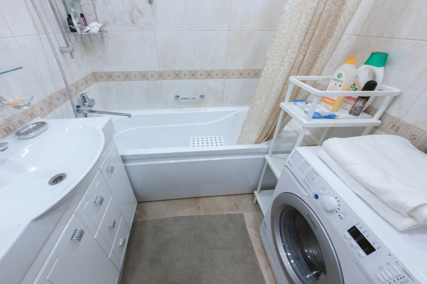 Апартаменты Белый Бегемот у Петропавловки