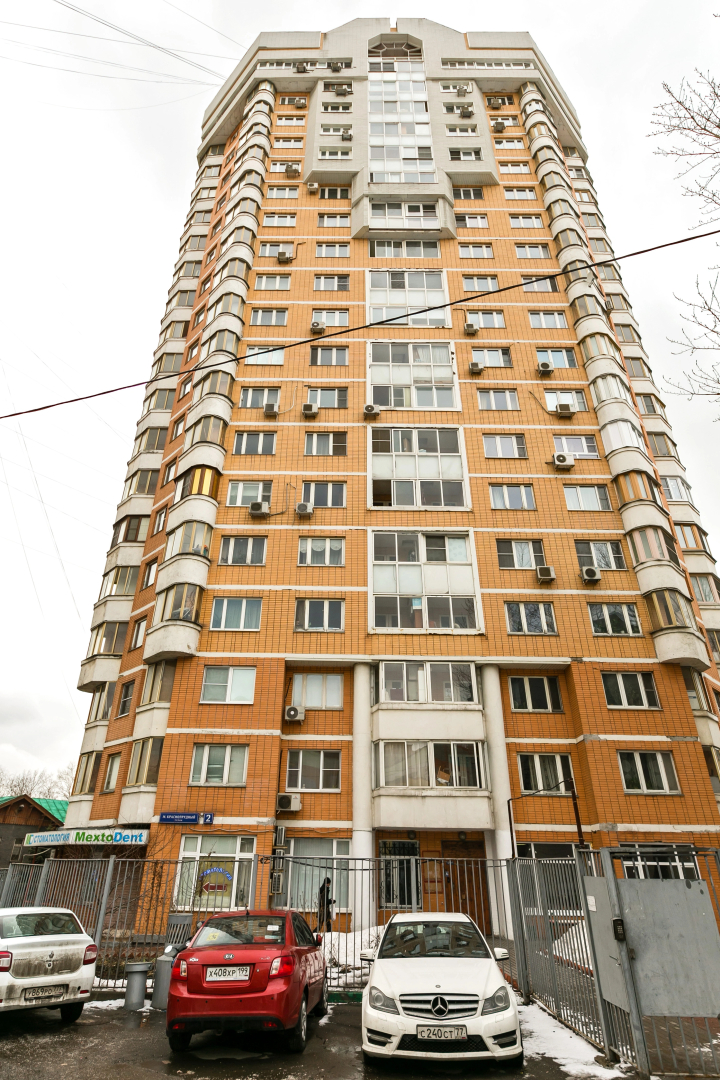 View point apartment on 19 floor 5 minutes walk to Krasnoselskaya metro